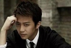 邓超家世爆料视频播放,出身名门，成长历程引关注